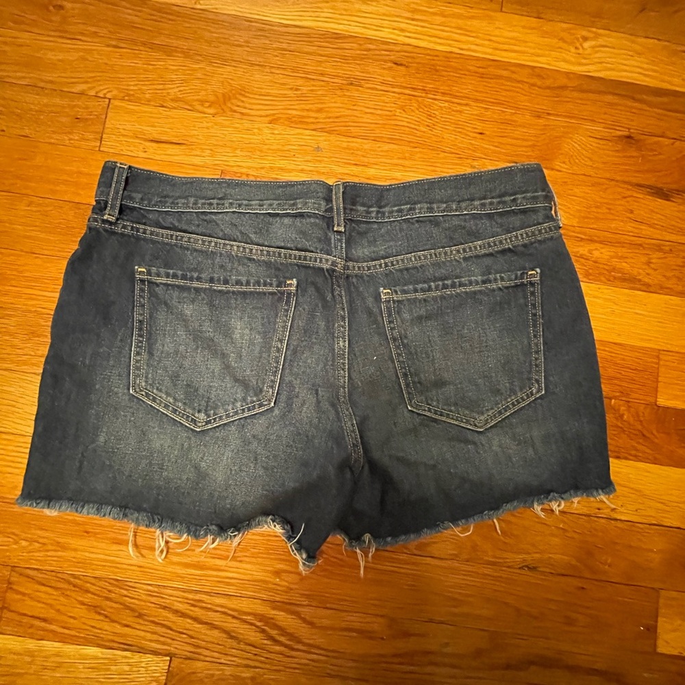 Old Navy Cutoff Denim Shorts Size 10 - Picture 2 of 2